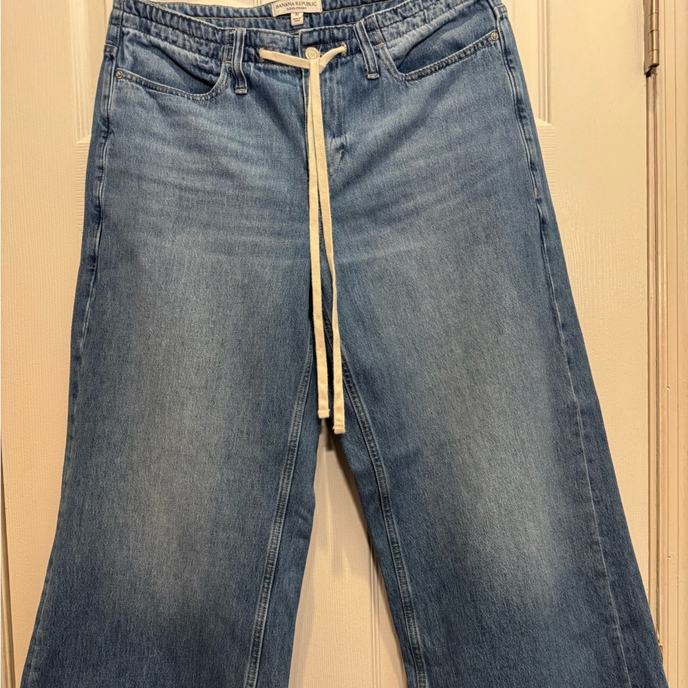 Banana Republic Loose Drawstring Women Jean - Light Wash